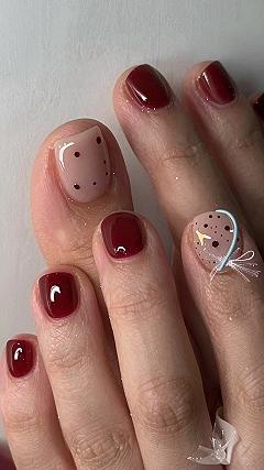 Mixing Red Pedicure Polishes with Neutral Accent Nails