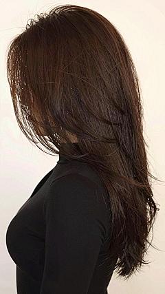 Why Glossy Dark Cherry Hair Layers Create Dimension