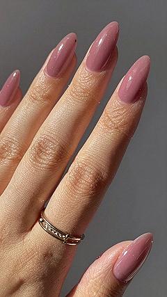 Maintaining Almond Shaped Rosy Mauve Nails