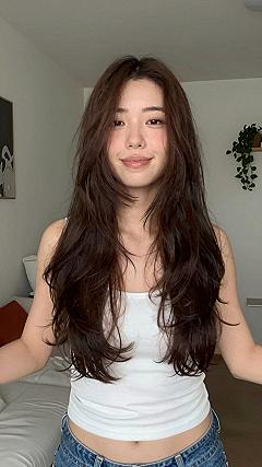 Textured Shag Cut For Long Hair