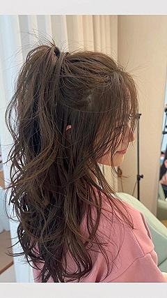 High Messy Ponytail for Medium Hair