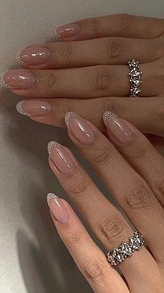 Oval Nail Shape With Nude Pink and Detailed Tips