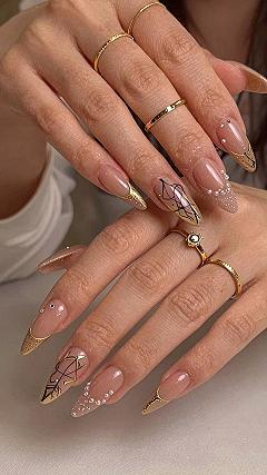 Maintaining Chrome Metallic Tips and Caramel Nude Nails