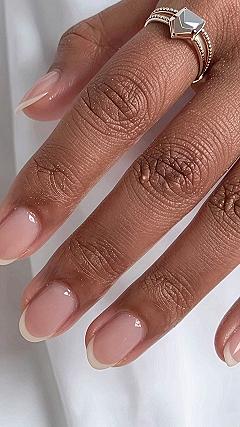 Maintaining Sheer Pink Gel Polish for Clean Everyday Nails