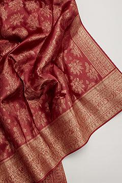 Maroon Banarasi Silk Saree: Timeless South Indian Wedding Design
