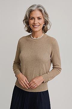 Mastering the Old Money Aesthetic: Outfits for Women Over 50