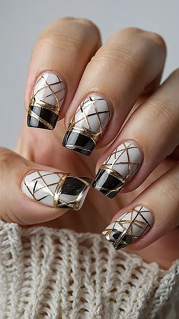 Plaid: Your New Mani Staple