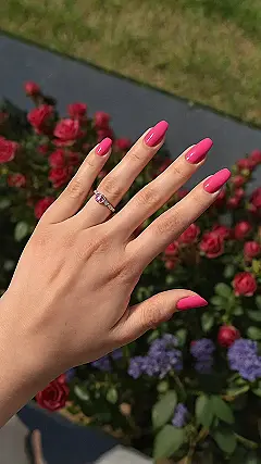 Pretty Pink Tips