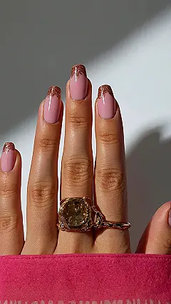 Bloom & Sparkle Nails