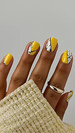 Gleaming Yellow Tips