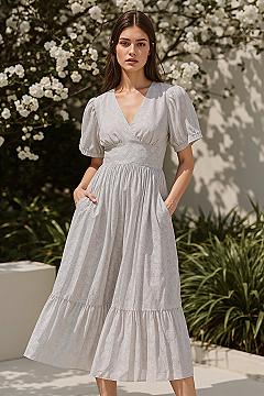 Effortless Elegance: The Flowing Cotton Maxi Dress for Chic Summer Days