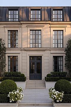 Elegant Townhouse Architecture: Modern Classic Exterior Ideas