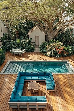 Ultimate Backyard Oasis: Modern Pool & Wooden Deck Ideas
