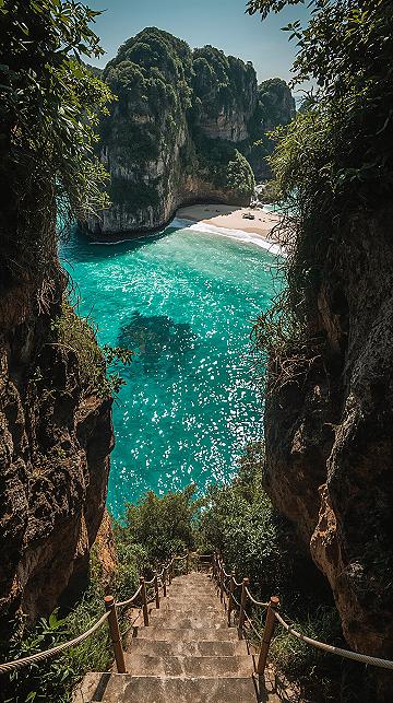 Bali’s Diamond Beach: Your Next Beautiful Nature Wallpaper Destination