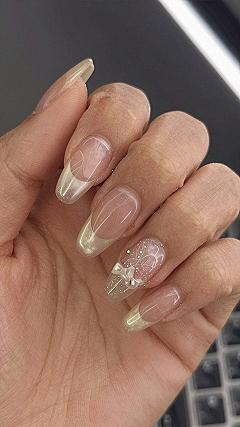 Charming Bow Accents For Simple Bridesmaid Nails