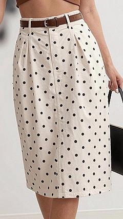 Styling Polka Dot Skirts for Modest Outfits