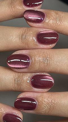 Why Cherry Cat Eye Polish Works for Daily Style