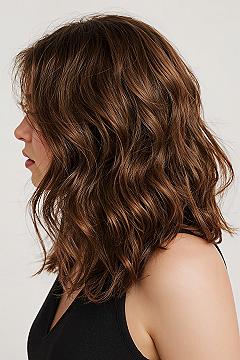 Stunning Wavy Prom Hairstyles for a Showstopping Night