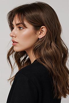 Flattering Face-Framing Fringe: Long Haircut with Curtain Bangs