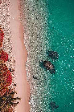 Exotic Aerial Beach Views: Stunning Landscape Wallpapers