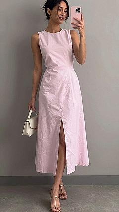 Caring for Cotton Midi Dresses with Fitted Bodices
