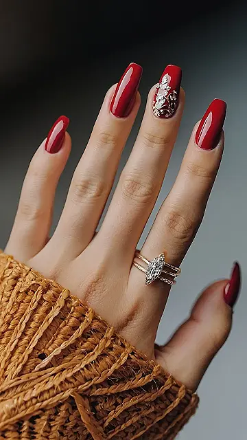 Sparkle & Shine:  Fall’s Chicest Nails