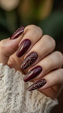 Crimson Chic Tips
