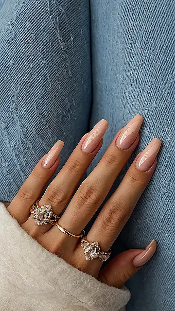 Future Nails Are Short & Sweet