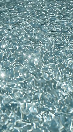 Dreamy Sea 4K iPhone Wallpaper: Sparkling Light Blue Aesthetic