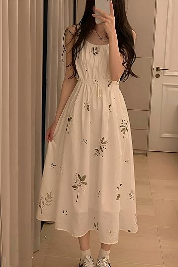 Light Cotton Frocks with Gentle Prints for Everyday Wear