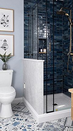 Choosing Deep Ocean Tiled Showers for Coastal Style