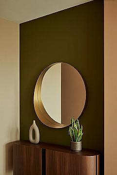 Dramatic Olive Green Accent Walls for Home Entrance Decor