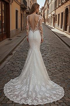 Modern Allure: Styling a Long Sleeve Mermaid Lace Wedding Dress