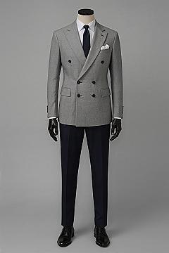 Commanding Presence: The Power of a Double-Breasted Suit