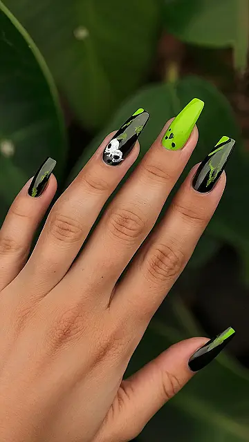 Hauntingly Chic