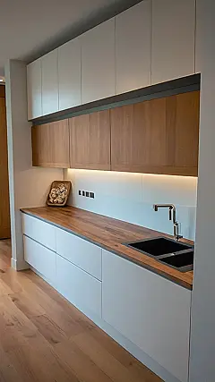 “Blah” to “Woah”: Kitchen Remodel Revolution