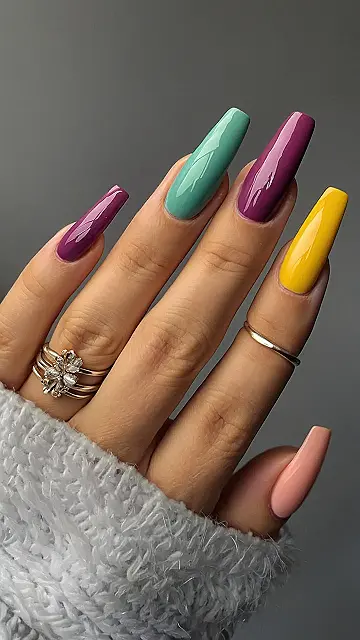 Fall Nail Colors: It’s Pumpkin Spice and Everything Nice!