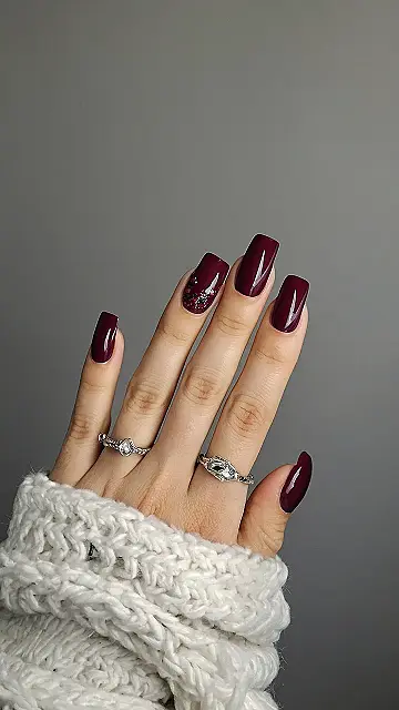 Stylish Fall Nail Designs to Embrace the Autumn Vibes