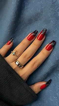 Scarlet & Onyx: Fall’s Fierce Flair: