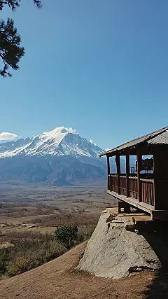 “Mountain Views and Chill Vibes”