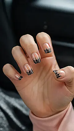 Favorite Fright Fingertips