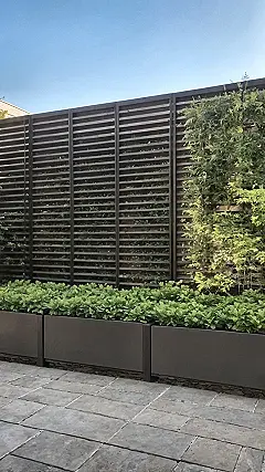 Garden Grandeur, Compact Scale