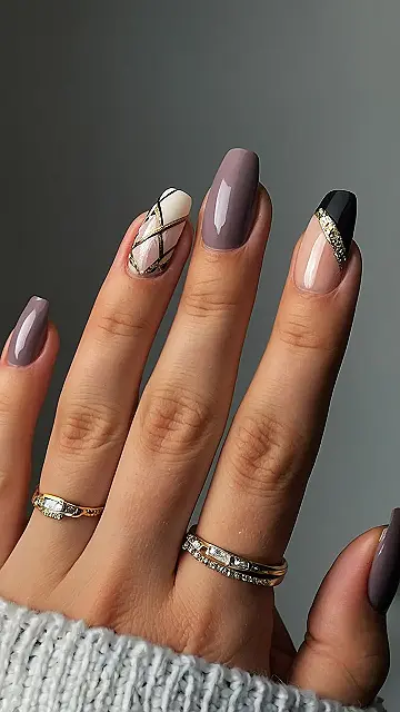 Red & Black Swirl Nails