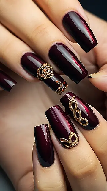 Lit Winter Mani