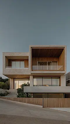 Nestled Bliss: