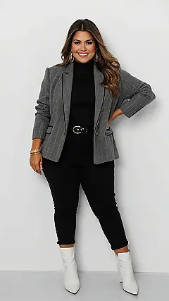 This outfit is giving us major fall fashion vibes!  Imagine rocking this look while walking to school, totally slaying the back-to-school game. The creamy beige blazer is like a cozy hug for your shoulders, perfect for when the air starts to chill, and the white pants are super sleek and stylish.  It’s like the outfit is saying, “I’m here to conquer the day, and look good doing it.”The best part?  You can totally recreate this look with your own wardrobe!  Grab a blazer in a neutral color, pair it with some white pants, and add a cool bag to complete the vibe. You can even rock some sneakers or boots to make it your own. Get ready to turn heads and be the most fashionable student in your class!