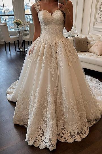 Understanding the Sweetheart Neckline and Lace Ball Gown