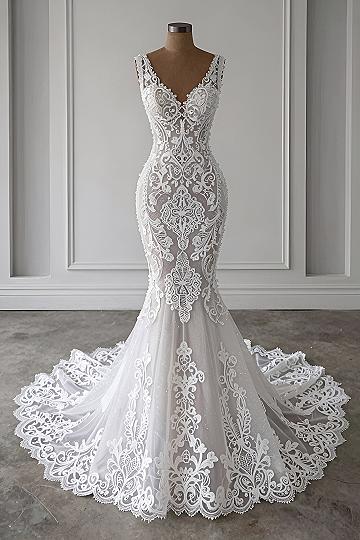Choosing a Mermaid Wedding Dress with Intricate Lace