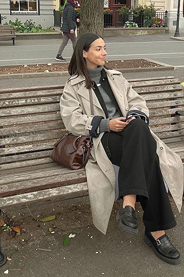 Pairing a Turtleneck Sweater with an Oversized Trench Coat
