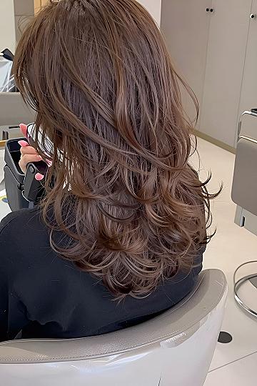 Understanding the Butterfly Haircut for Heavy Hair